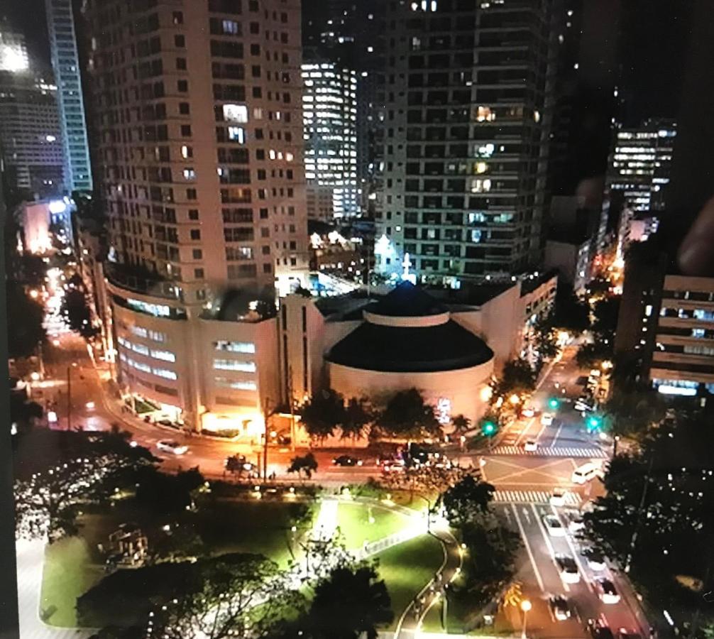 Cozy Place With City View At Greenbelt Makati マニラ市 エクステリア 写真