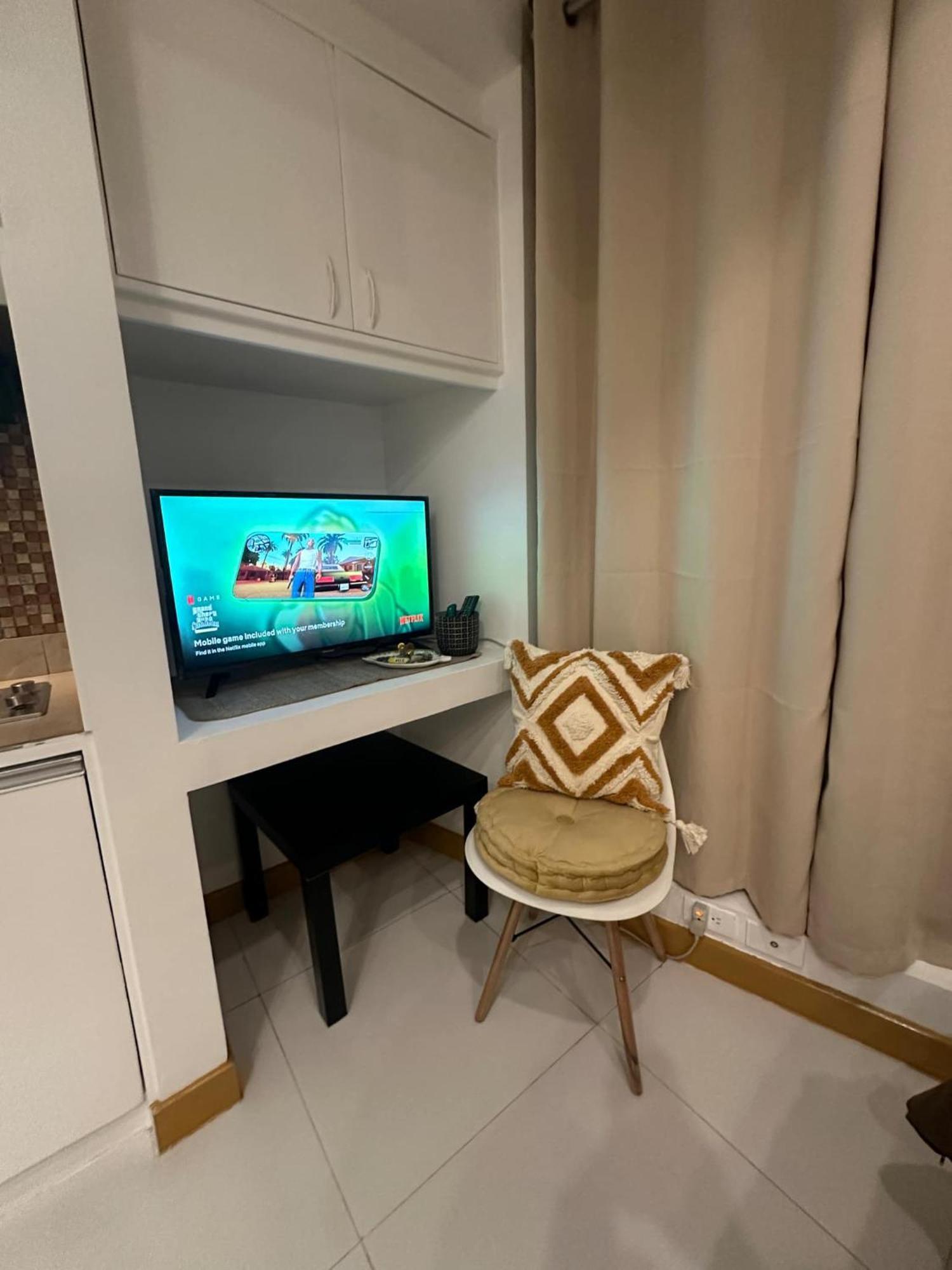 Cozy Place With City View At Greenbelt Makati マニラ市 エクステリア 写真