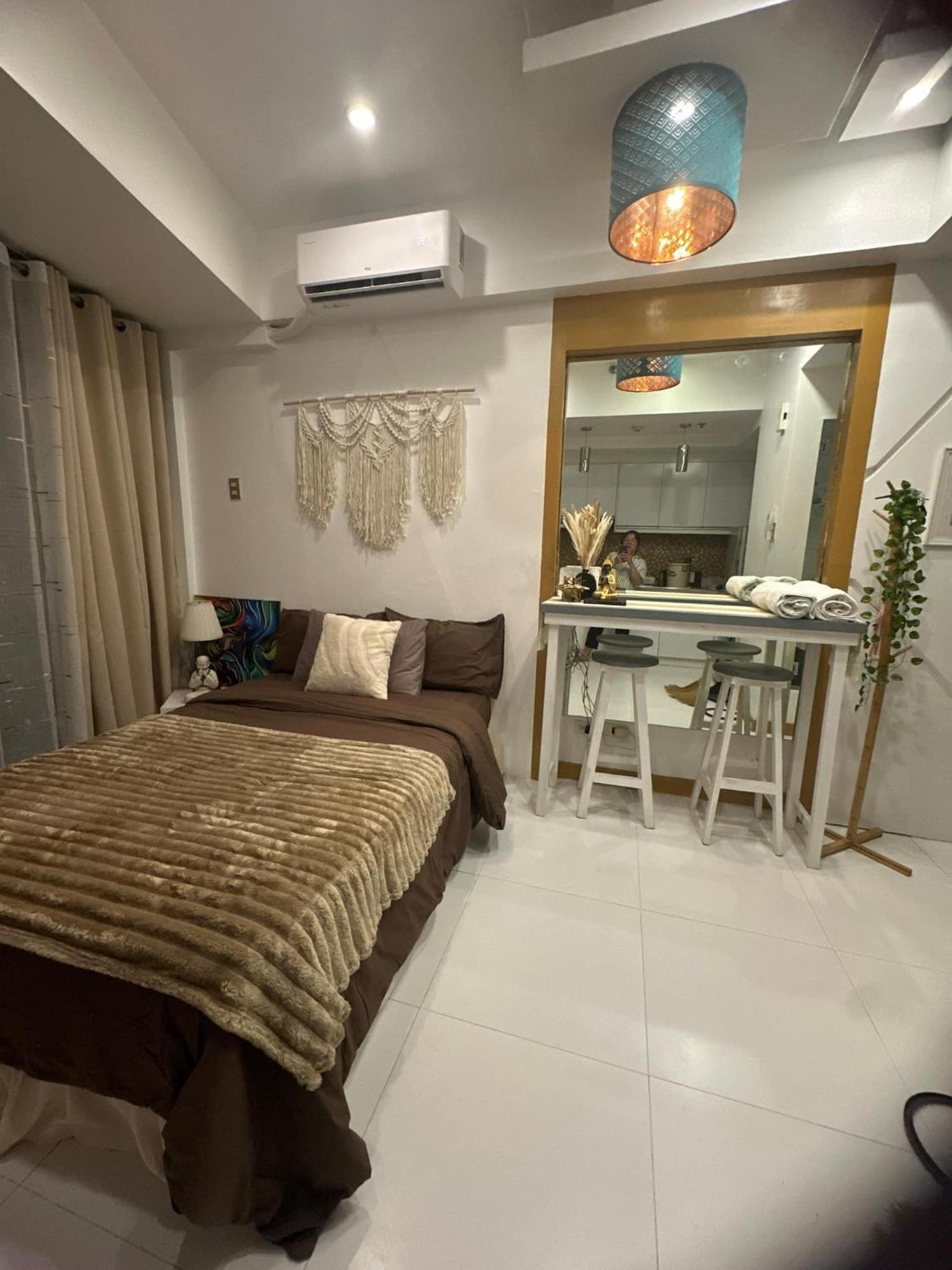 Cozy Place With City View At Greenbelt Makati マニラ市 エクステリア 写真
